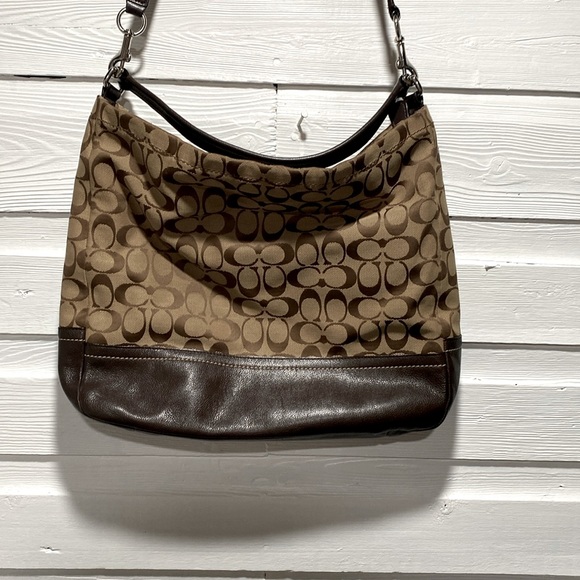 Coach signature bag purse large - Picture 2 of 14